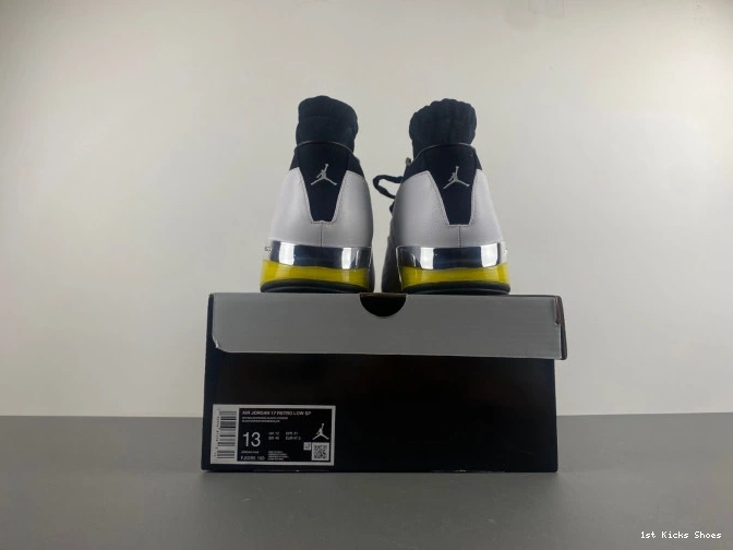 1st Kicks Shoes FJ0395-100 17 Jordan Lightning Low Air 0731